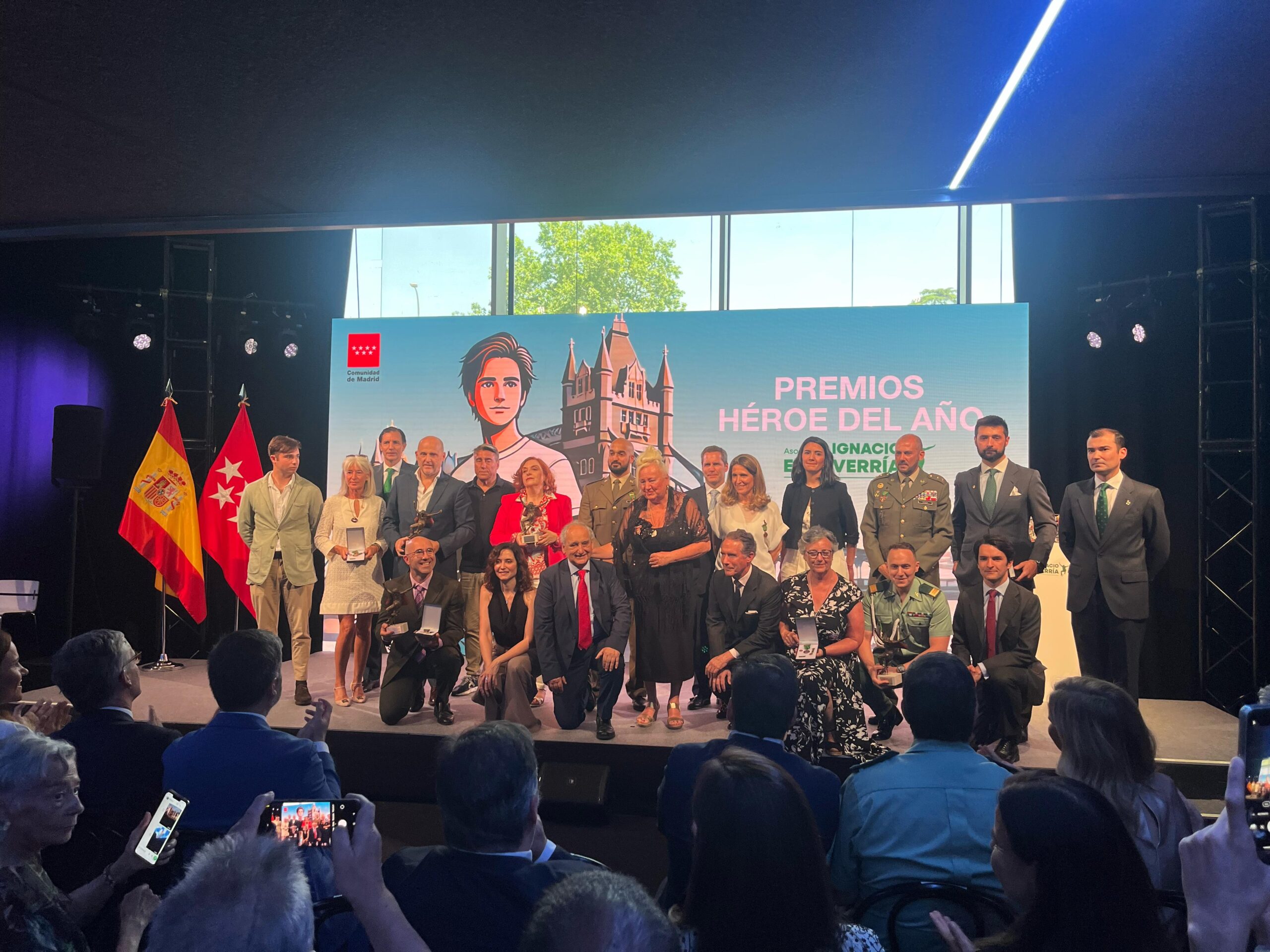 Los15 premiados de los Premios Héroe del Año