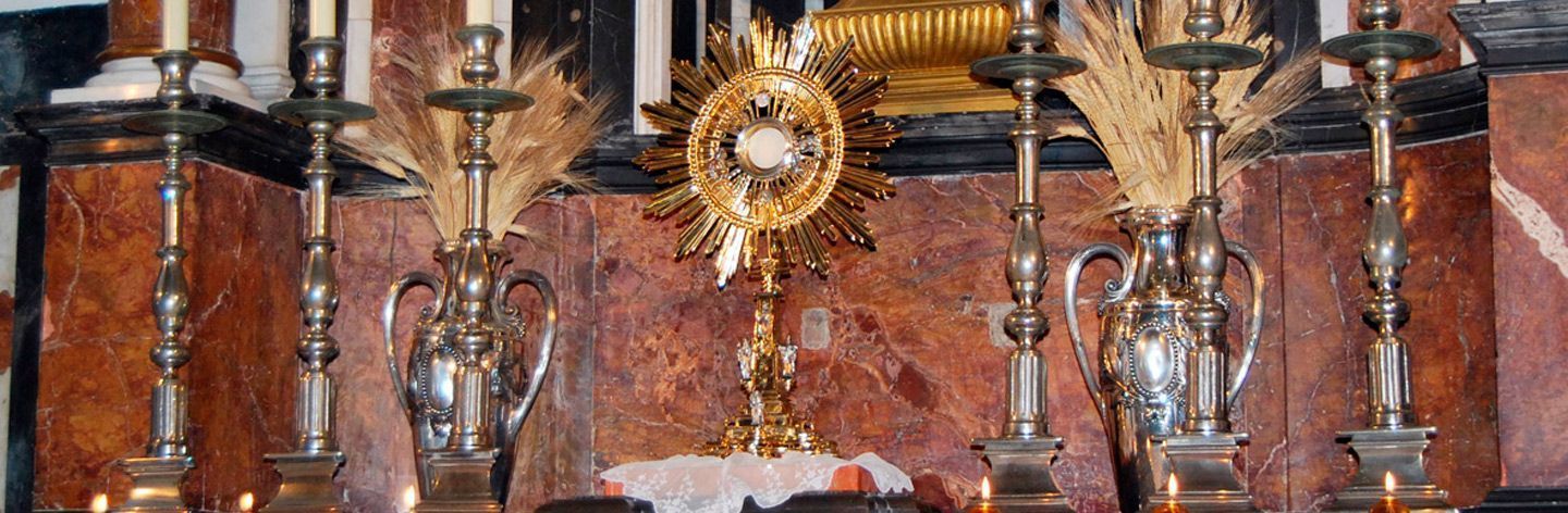 Adoración Perpetua en San Martín en Valencia